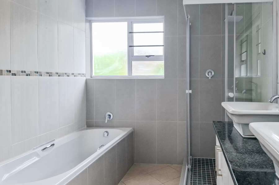3 Bedroom Property for Sale in Welbedacht Western Cape